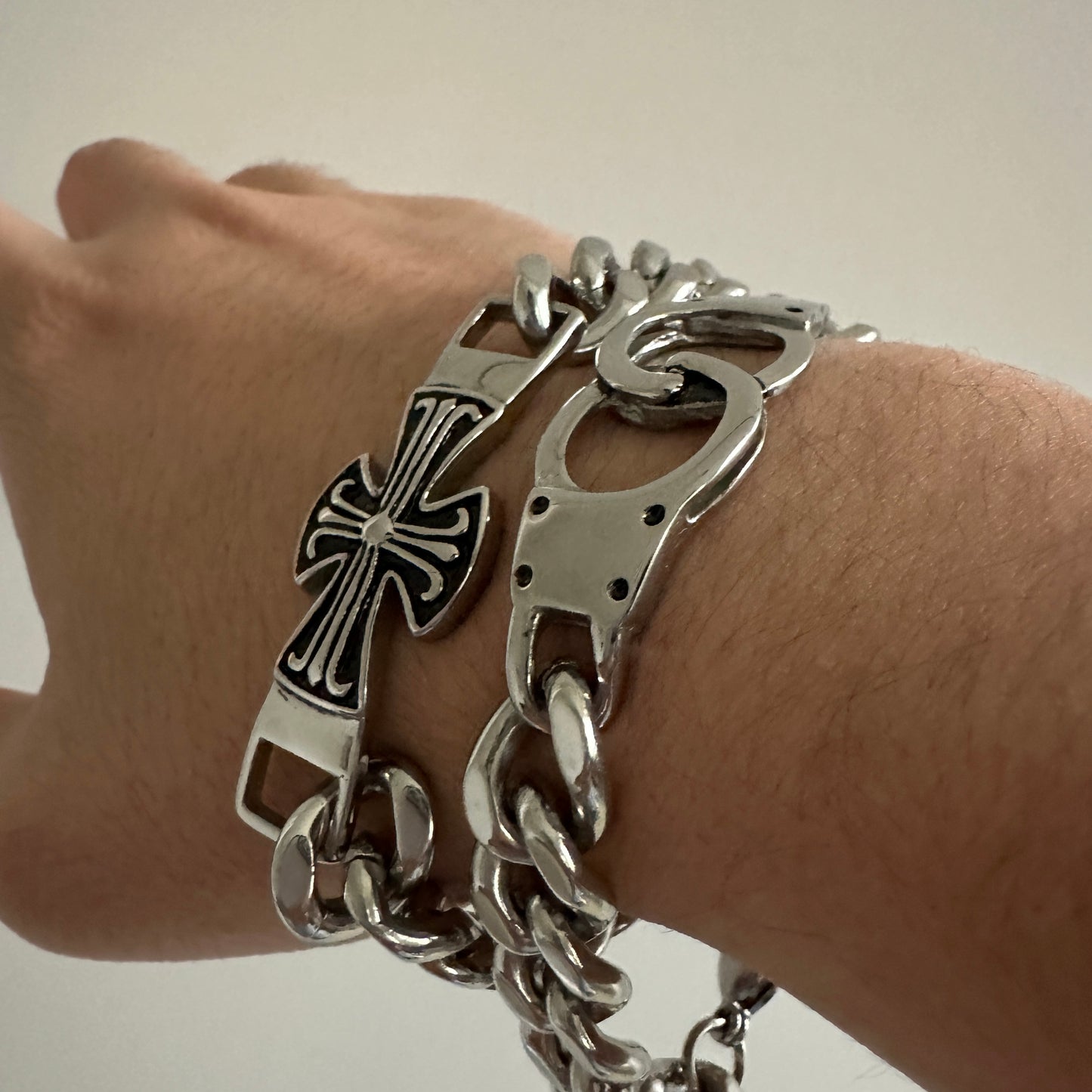 Outline Badge Bracelet