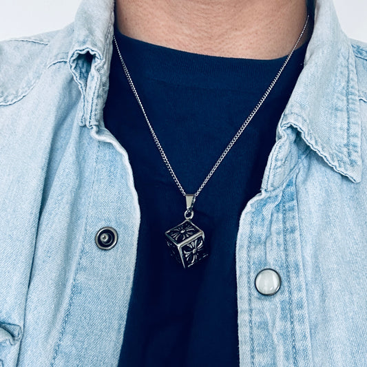 Dice Fleur Pendant with Chain