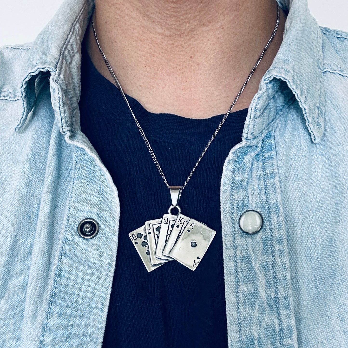 Straight Flush Pendant with Chain