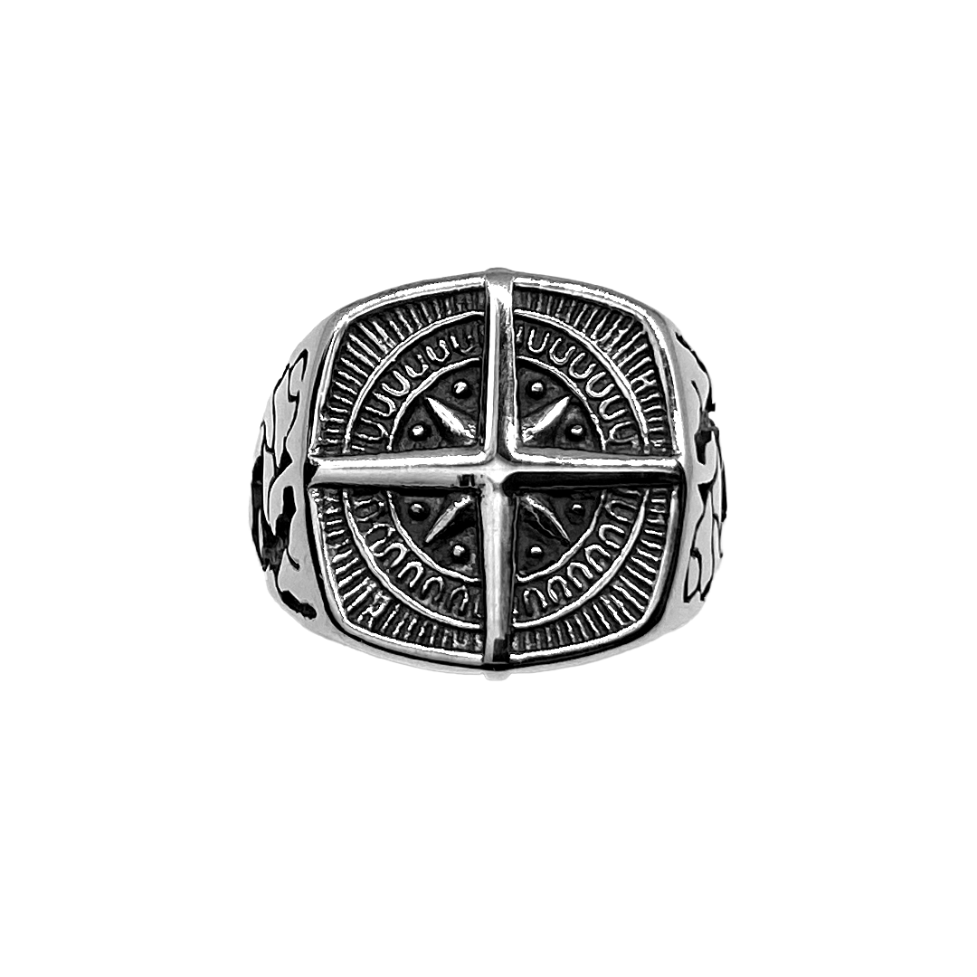 Stoned Compass Ring