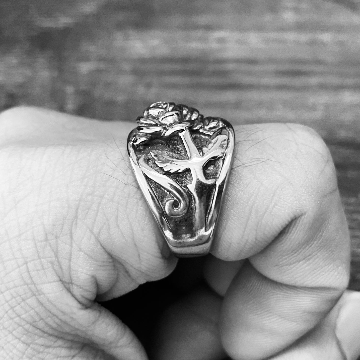 Rose Crest Ring