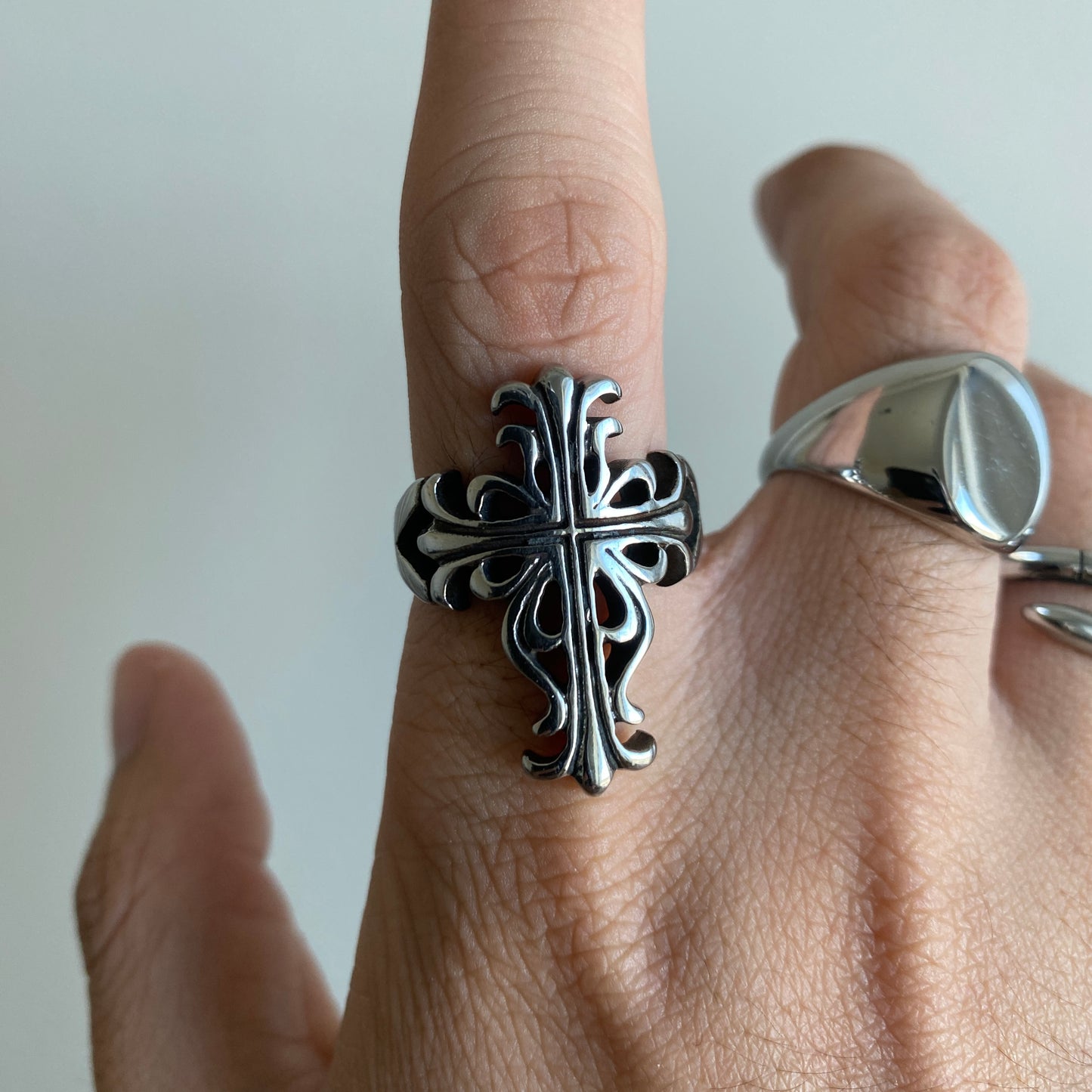 Dante's Cross Ring