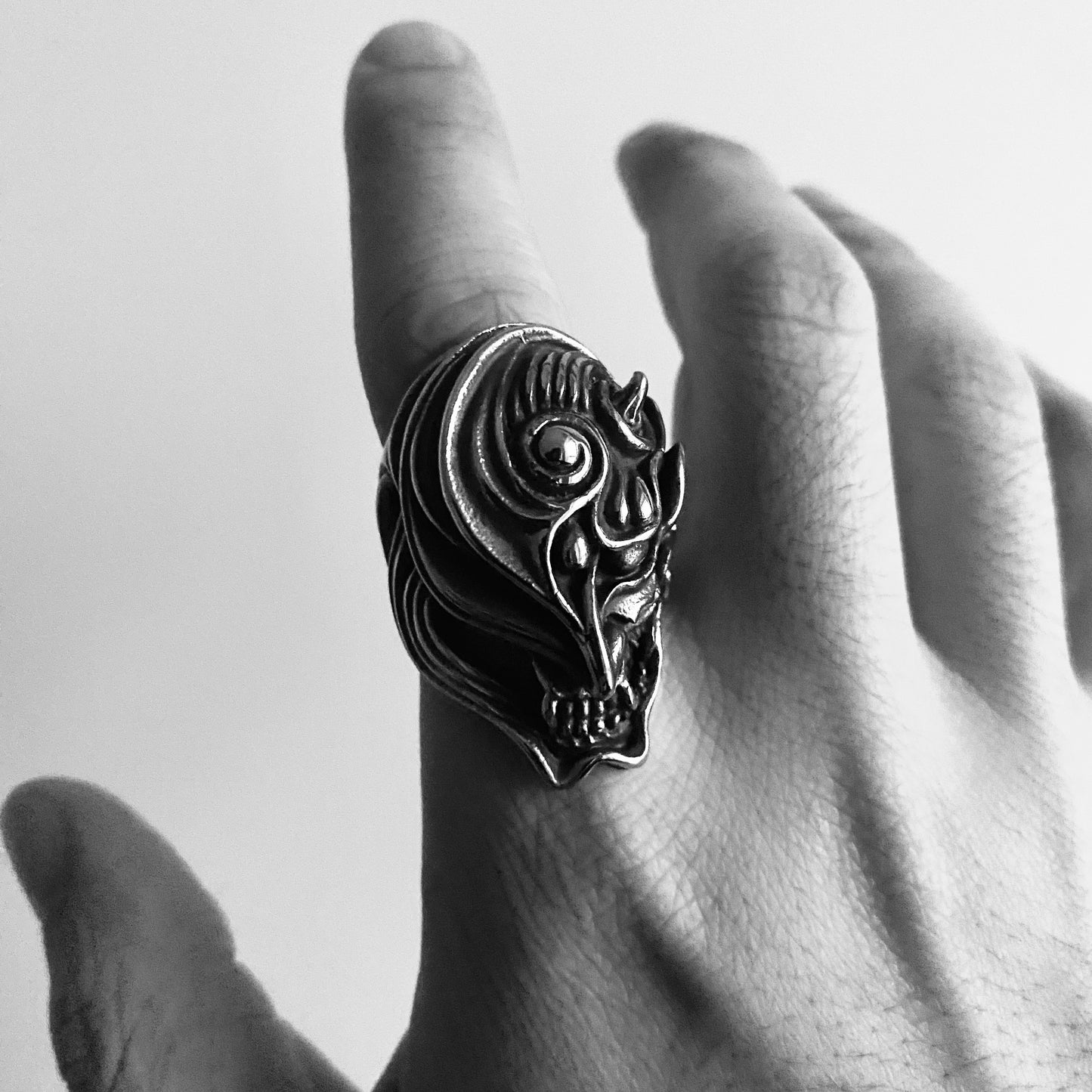 Hollow Oni Ring